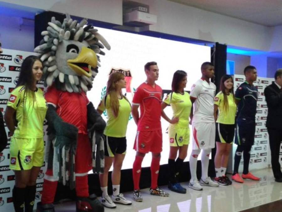 Panamá presentó sus nuevos uniformes para la Copa Centroamericana