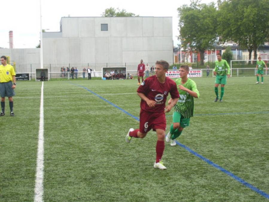 Un francés que desea jugar con Honduras