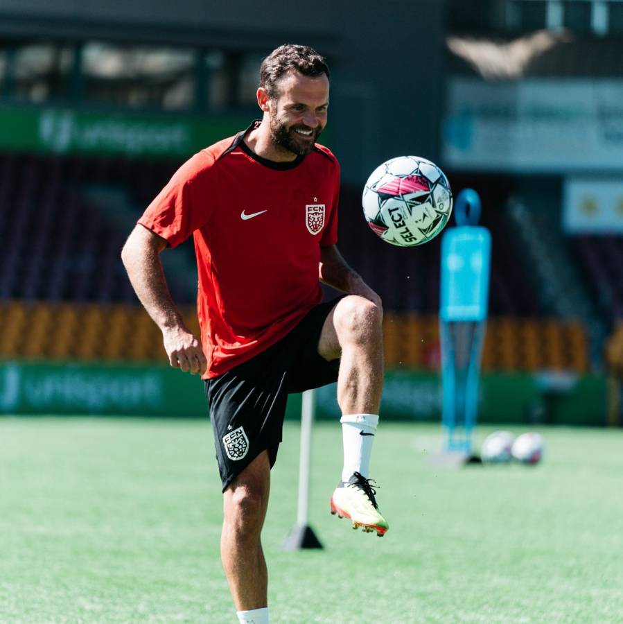 Guardiola pierde a su ‘Mago’ y revelan el primer fichaje del Barcelona; Real Madrid pone en venta a una de sus figuras