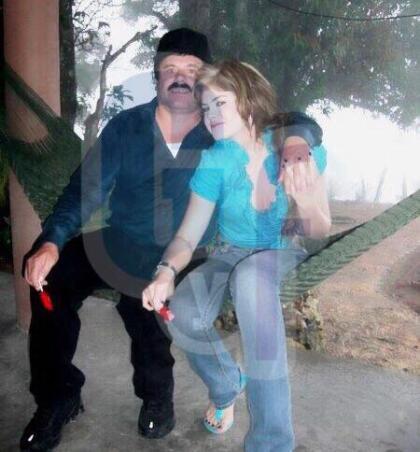 Quién es la ‘Gringuita’, la ex amante del Chapo Guzmán y que tiene una hija ‘‘desconocida’’ con el Canelo Álvarez