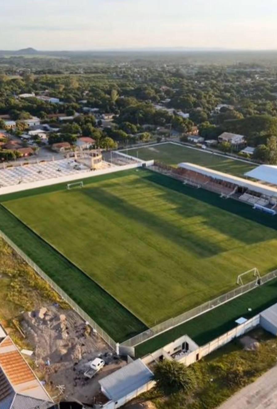 ¡Será una alfombra! Así está quedando el estadio Fausto Flores Lagos de Choluteca con su remodelación