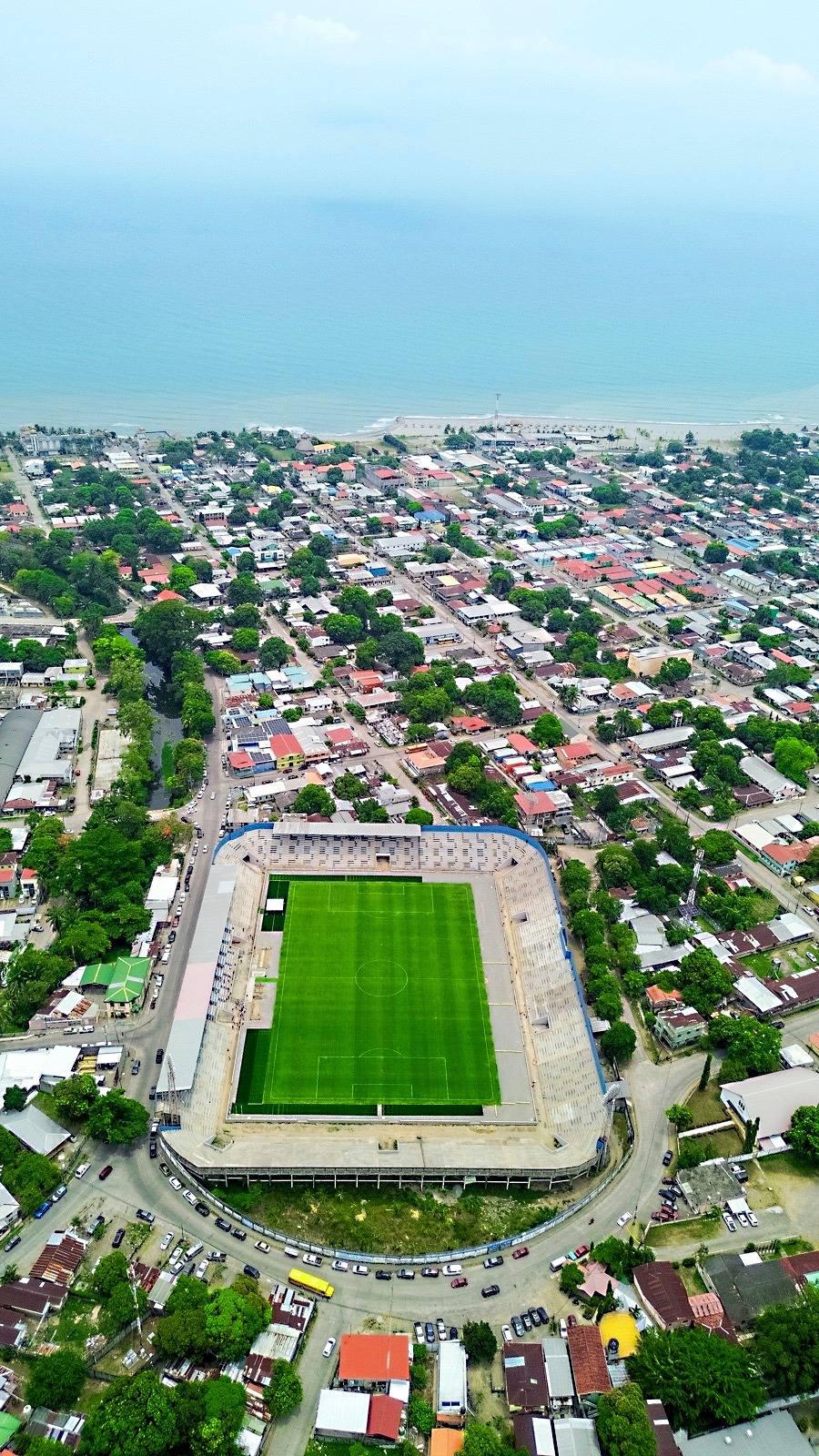 ¡Con novedad en Honduras! El estadio Municipal Ceibeño presenta un cambio total y se prepara para abrir las puertas al fútbol