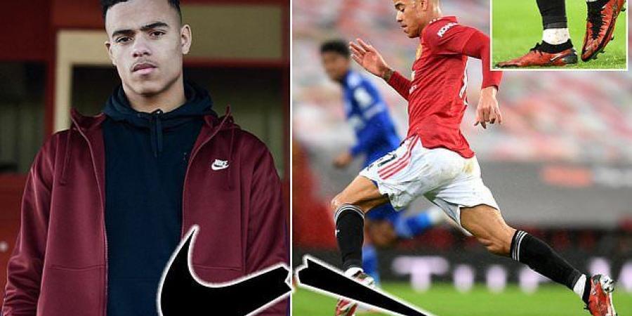 El calvario Greenwood tras ser acusado de violación: Cristiano le dio la espalda, eliminan su camisa y no tiene más ingresos