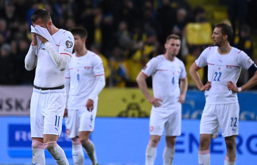 ¡Macedonia enloquece, Portugal avanza y los golazos de Bale! Las postales de la primera ronda de repechajes en Europa