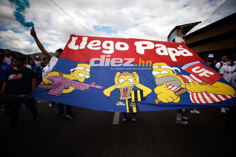 ¡Leones, banderas y selfies! Tegucigalpa se viste de fiesta con la final del fútbol hondureño Olimpia vs. Real España