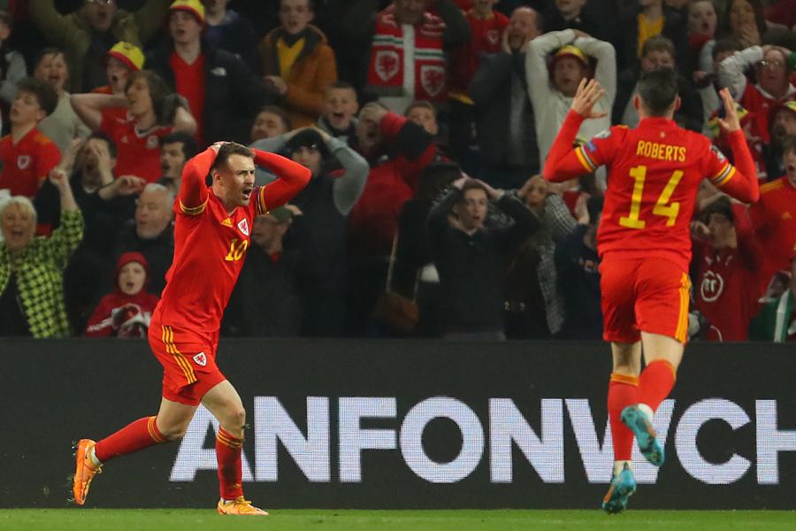 ¡Macedonia enloquece, Portugal avanza y los golazos de Bale! Las postales de la primera ronda de repechajes en Europa