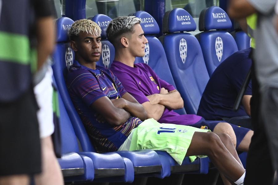 El polémico penal que indignó al Barcelona y Pedri lidera la remontada; Flick lo puso de titular y acaba con los rumores