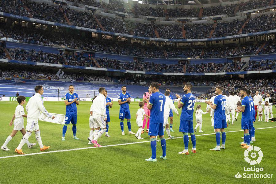 El Getafe le hizo el pasillo al Real Madrid por ganar la Copa del Rey la semana pasada.