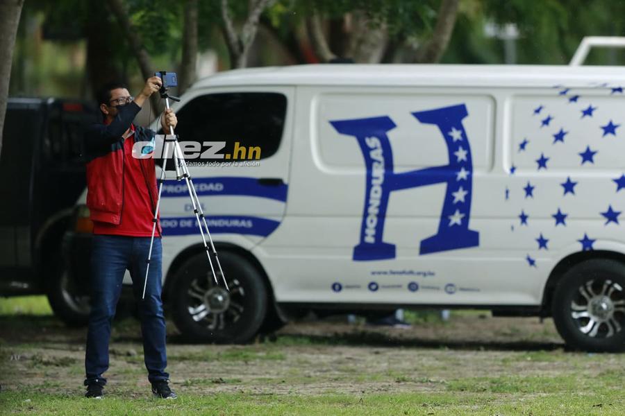 ¡Dos novedades y lluvia! Las postales del segundo entreno de la Selección de Honduras de cara al amistoso con Colombia