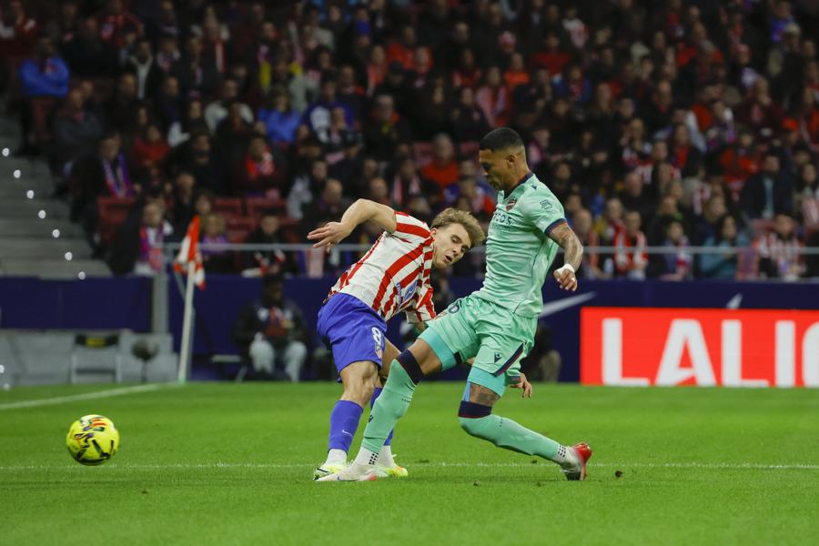 El partido de Kervin Arriaga contra el Atlético: tremendo desgaste, sus duelos ganados y su puntuación