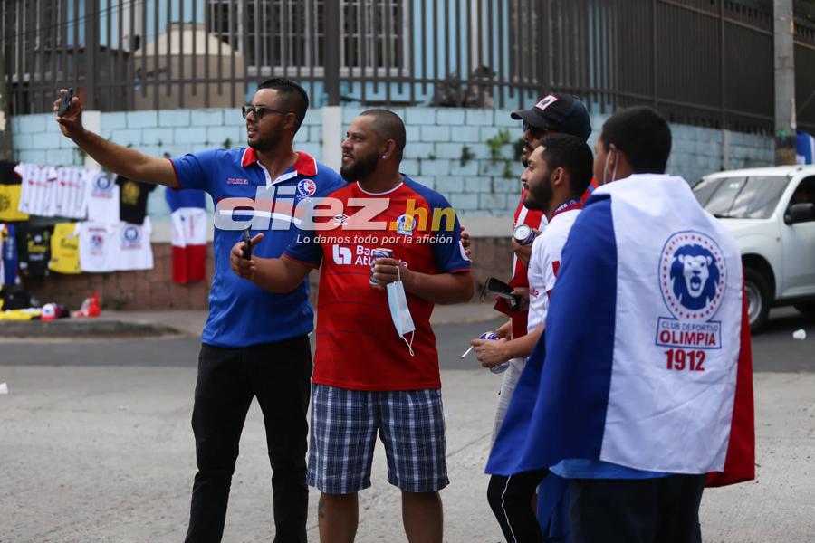 ¡Leones, banderas y selfies! Tegucigalpa se viste de fiesta con la final del fútbol hondureño Olimpia vs. Real España
