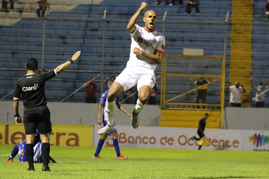 ¿Habrá cambios? Alineación de Olimpia vs Marathón: Juan Carlos Espinoza quiere ganar su último partido antes de que Lavallén tome el equipo