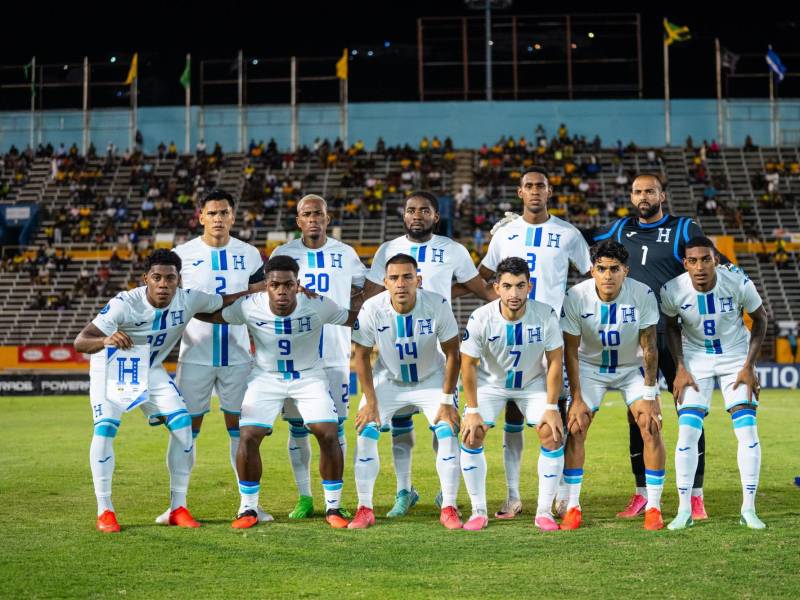 Este fue el 11 titular que utilizó José Francisco Molina con Honduras ante Jamaica.