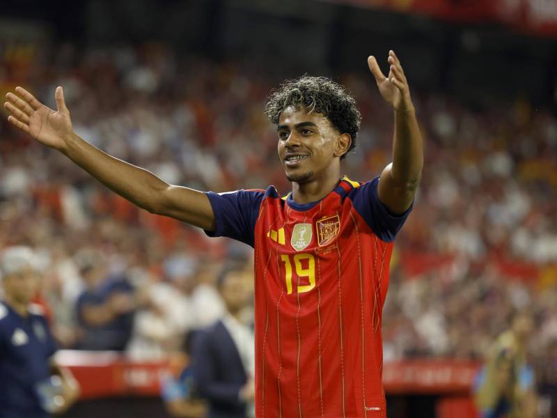 Lamine Yamal hizo doblete en el triunfo de España ante Croacia.