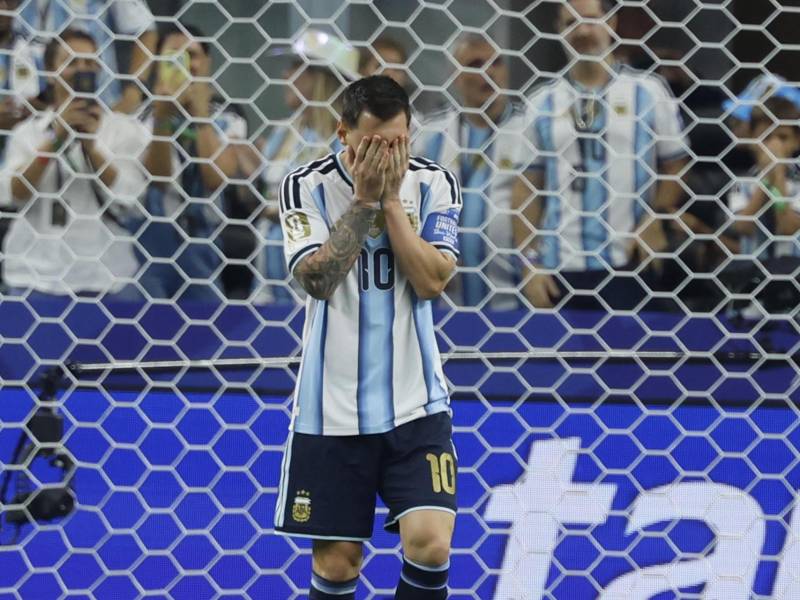 EN VIVO: ¡Lionel Messi falló penal en el Argentina vs Austria en el Mundial!