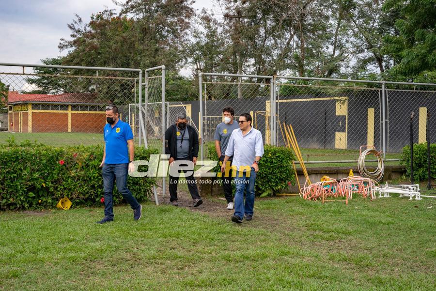 Así fue el primer día de Héctor Vargas con Real España; los ‘regalos’, el café, sus ayudantes y la charla
