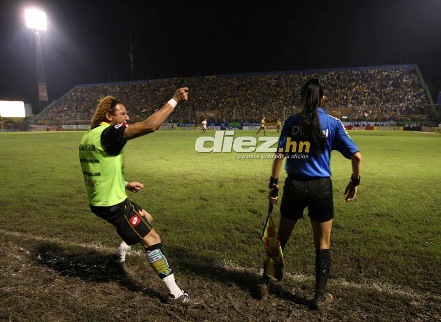 ¡Llenazo, festejo y rostros tristes! Las imágenes de la última final que disputaron Real España vs. Olimpia en el Morazán