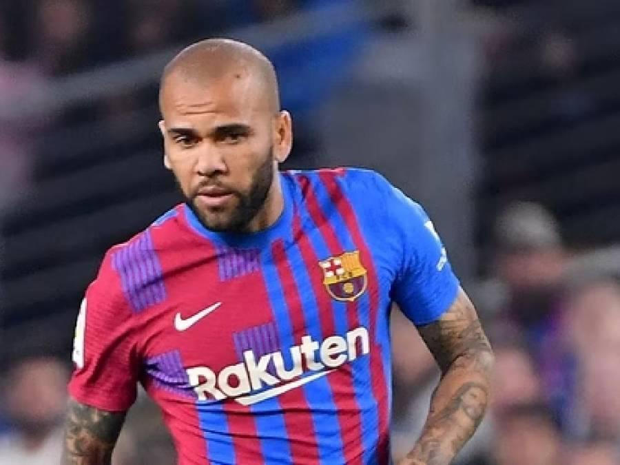 Dani Alves reaparece 63 semanas después y envía contundente mensaje: “No es cierto...”