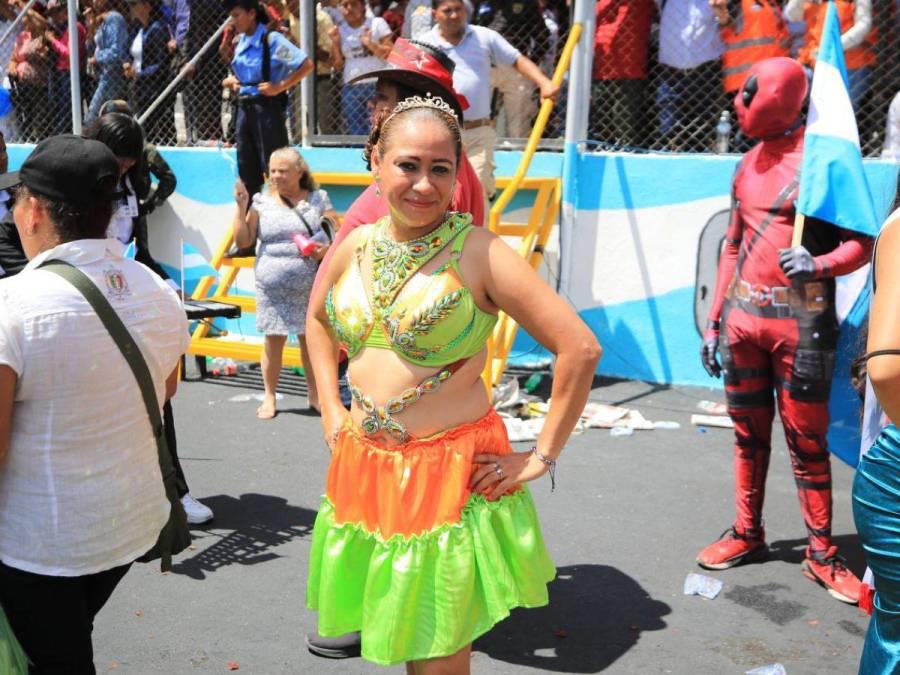 “Influencers” hondureños desfilando, mascotas y las otras curiosidades de las fiestas patrias 2023