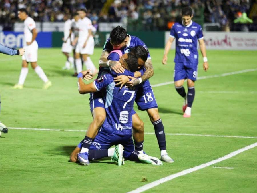 ¡Olimpia sale herido! El león cae ante Cartaginés, pero la serie sigue abierta