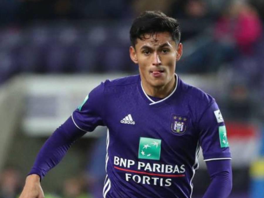 Kervin Arriaga da un golpe sobre la mesa: Los jugadores más caros en la historia del fútbol de Honduras