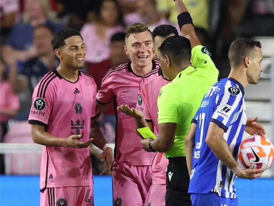 El motivo de la bronca de Messi con técnico de Monterrey y David Ruiz como villano en la Champions de Concacaf