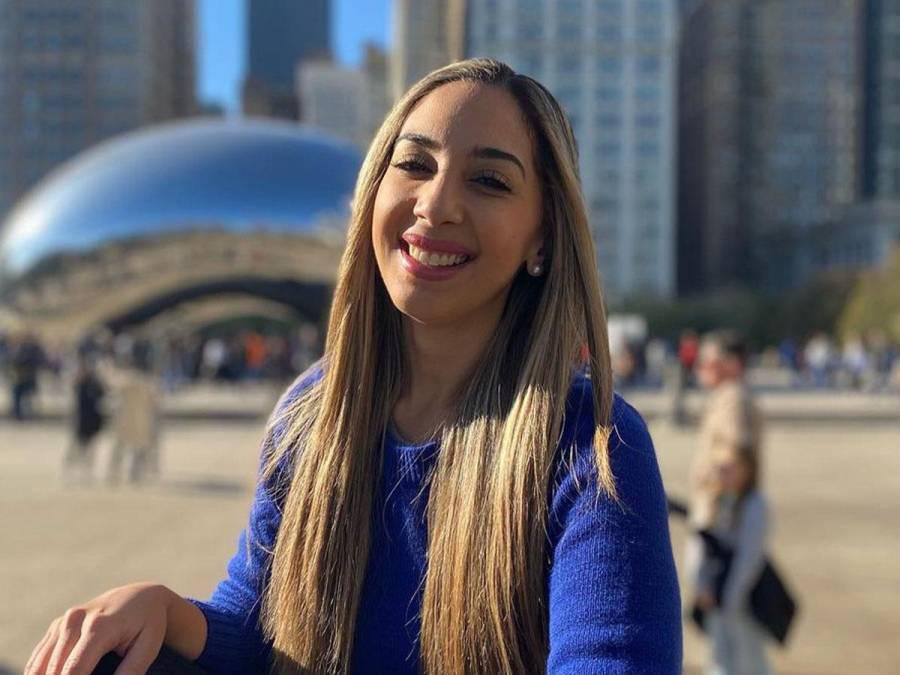 Reportera de TUDN prueba las baleadas previo al Honduras-México y esta fue su reacción