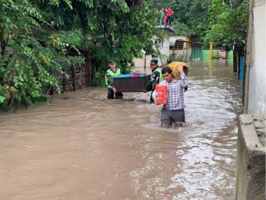 Tormenta Sara se hace sentir en Honduras con inundaciones: ¡el Estadio Morazán ya recibió el primer azote!