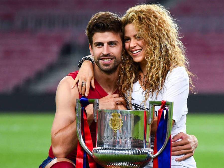 ¿Shakira ya tiene pareja? Las redes explotan luego de dejarse ver en Miami con un ‘enemigo’ de Piqué