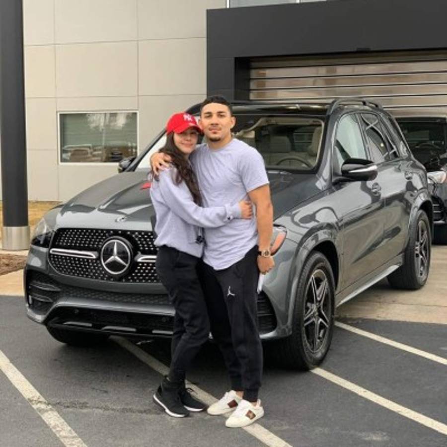 Ella es Cynthia, la hermosa neoyorquina que inspirara al boxeador hondureño Teófimo López