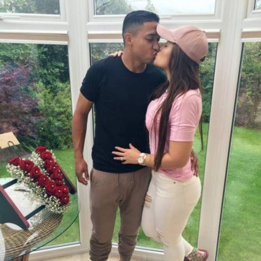 Las bellas esposas y novias de los seleccionados de Honduras