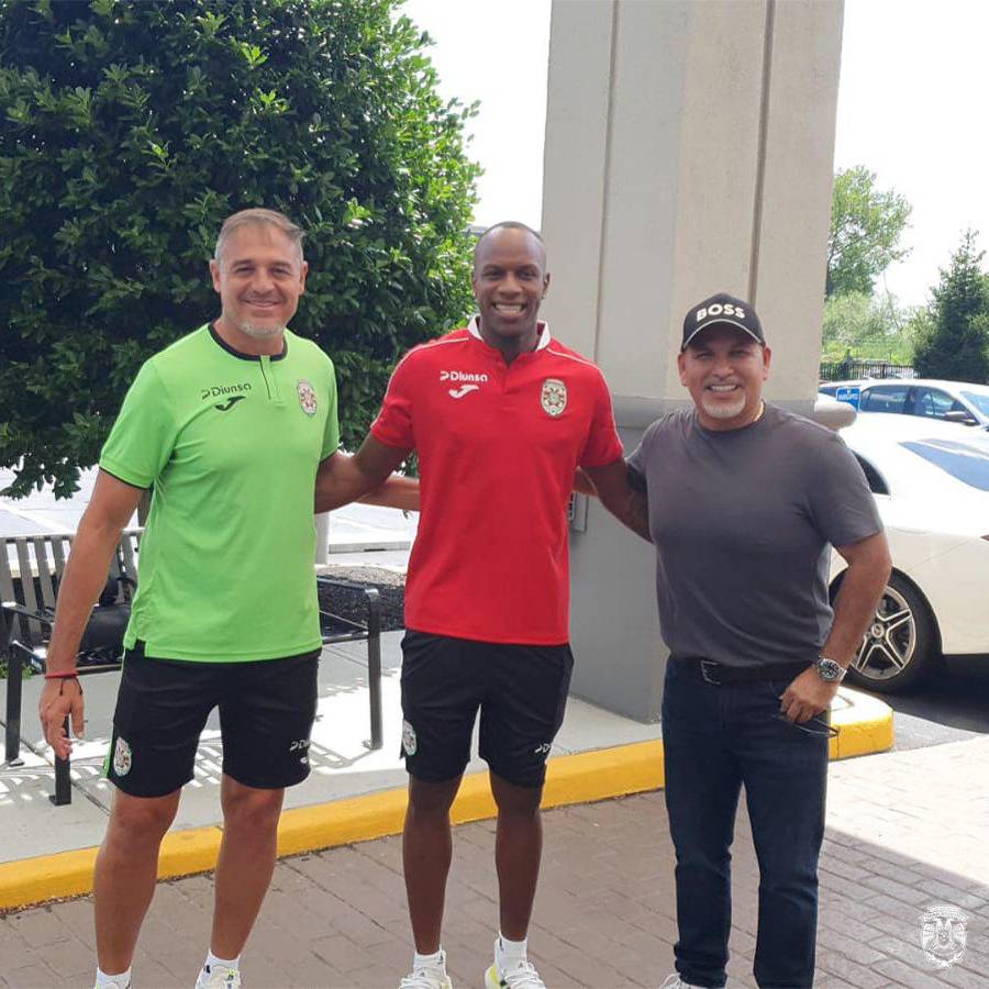 Fichajes: De la Libertadores a Honduras, deja Olimpia y pasa al Ascenso, catracho a Europa y las tres ‘novias’ de Auzmendi