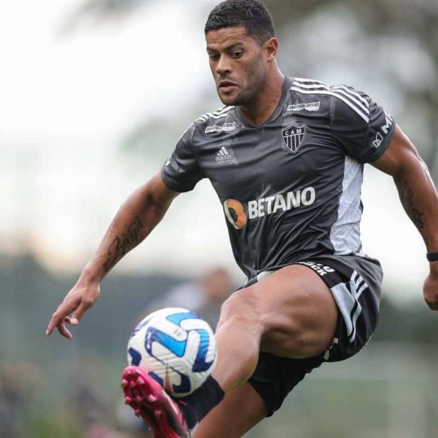 El entrenamiento extremo de Hulk en Brasil para mantener su espectacular físico a sus 38 años ¿De qué se trata?