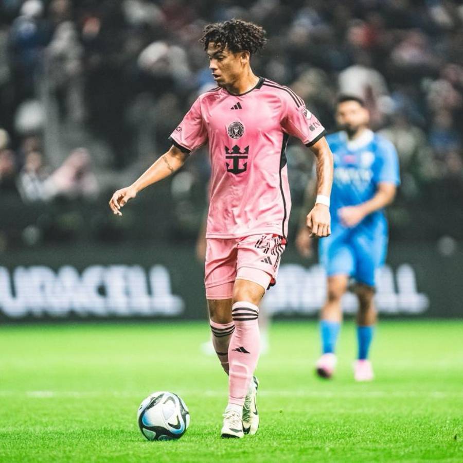 El gesto de Messi con David Ruiz tras su golazo, la bronca de Luis Suárez y la ‘aparición’ de Cristiano Ronaldo