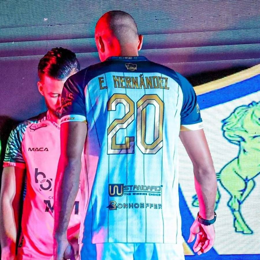 Olancho FC presentó sus nuevas camisas para la temporada 2024-25 de la Liga Nacional ¿Qué te parece la de visita?