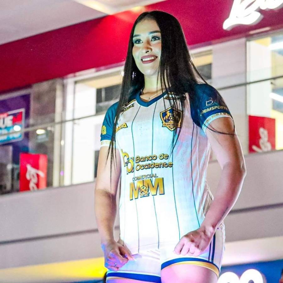 Olancho FC presentó sus nuevas camisas para la temporada 2024-25 de la Liga Nacional ¿Qué te parece la de visita?