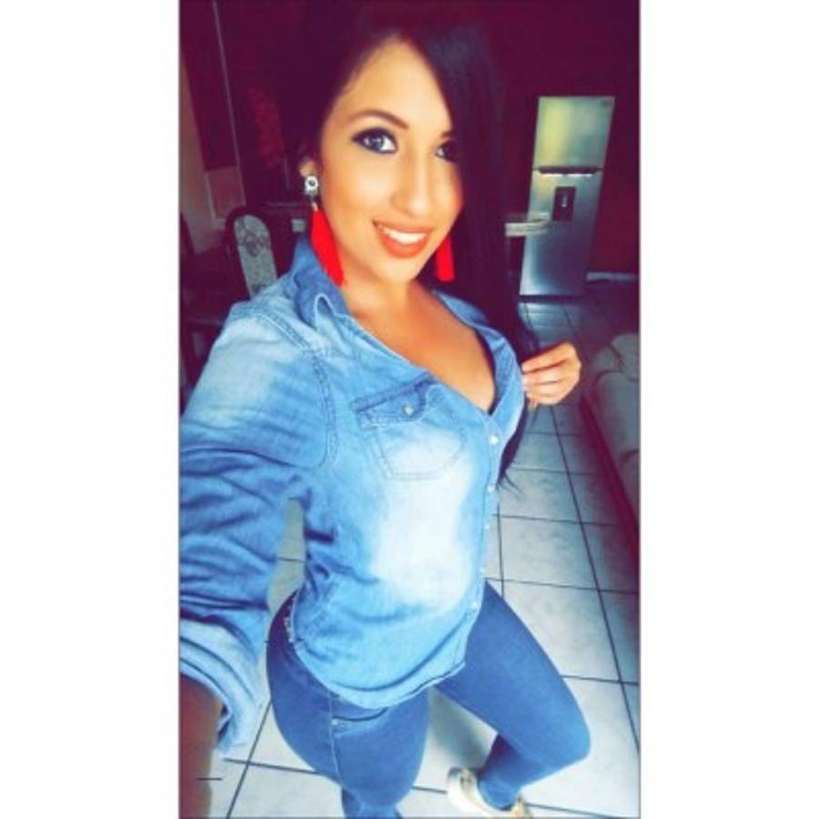 Jasmine Ortiz, la bella aficionada del Real España que levanta suspiros en los estadios