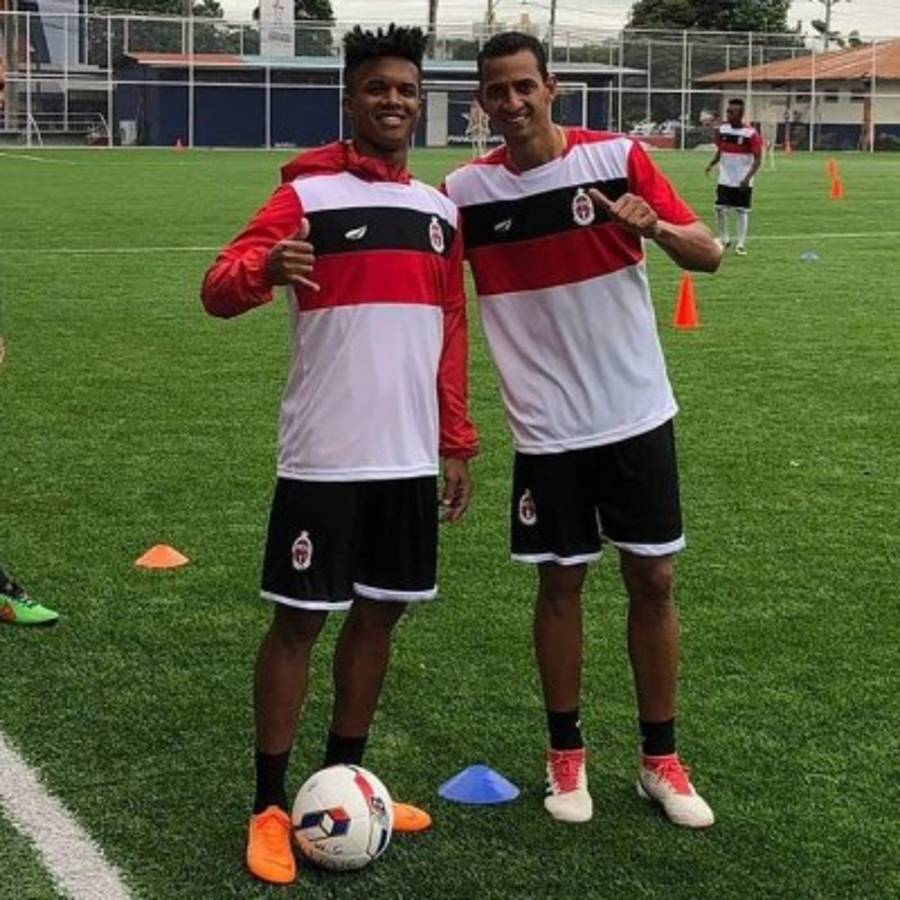 MERCADO: Real España y Motagua se refuerzan, hondureño es presentado en México