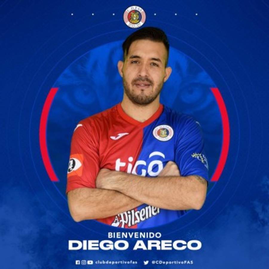 Fichajes: Gullit Peña es esperado como estrella en El Salvador; Lavolpe es candidato en el Herediano