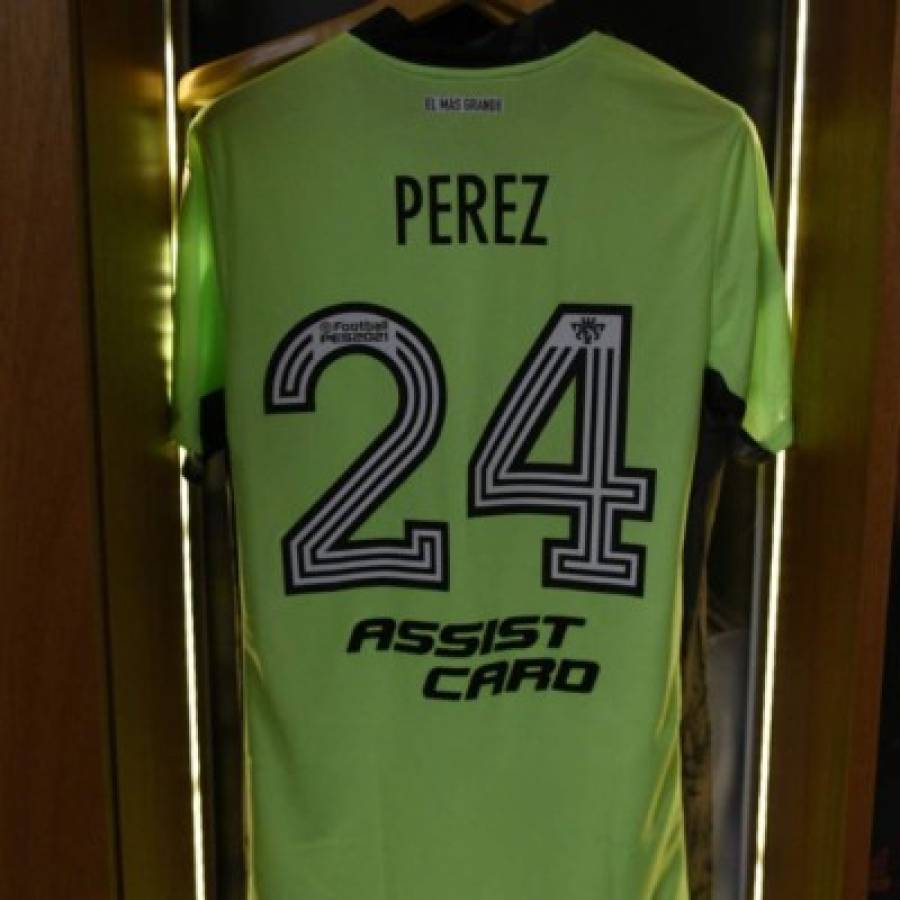 Las insólitas imágenes de Enzo Pérez jugando de portero con River Plate ¡y lesionado!