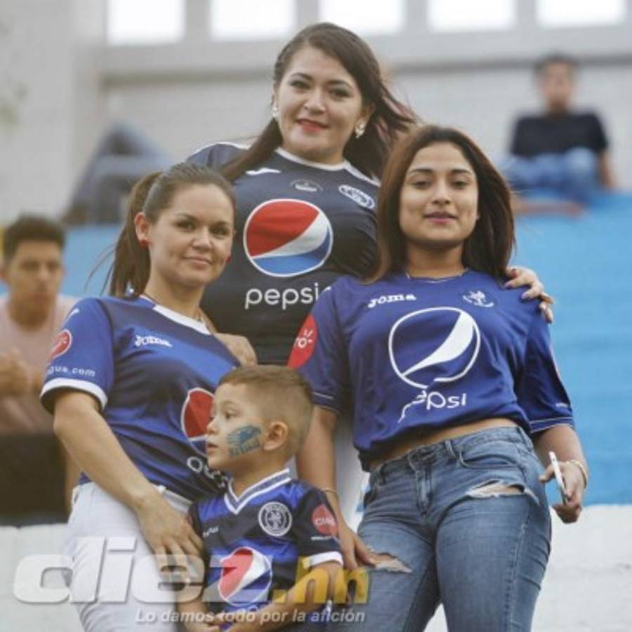 ¡Qué cositas! ¿Quién es la chica progreseña que se robó las miradas?