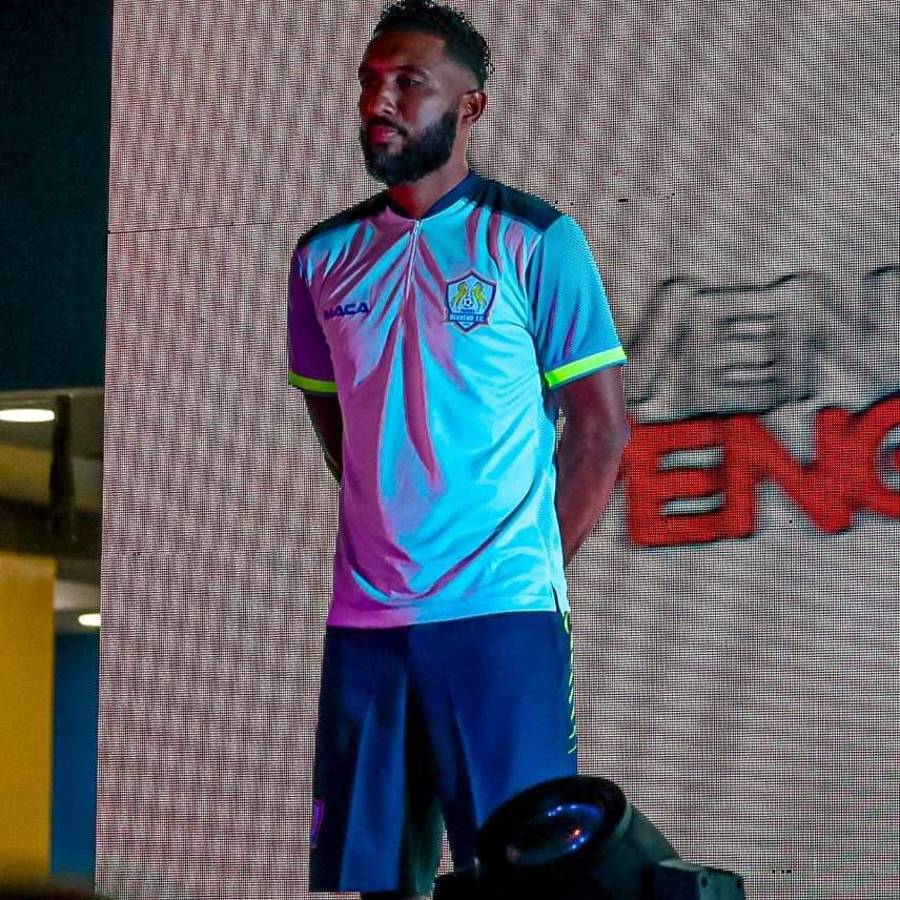 Olancho FC presentó sus nuevas camisas para la temporada 2024-25 de la Liga Nacional ¿Qué te parece la de visita?