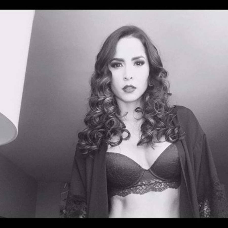 FOTOS: Carmen Villalobos, la sexy aficionada de la selección de Colombia