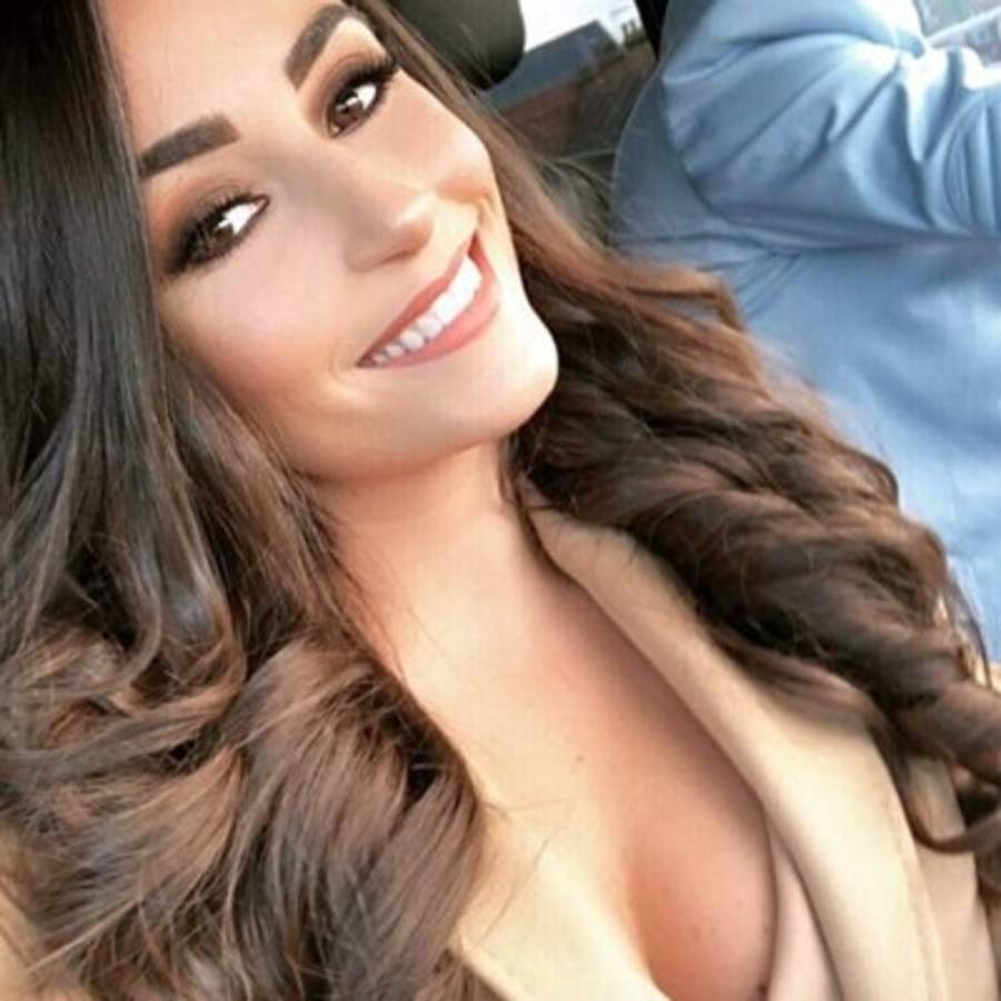 ¡Atención ticos! La bella esposa de un crack que enfrentará Costa Rica en Rusia