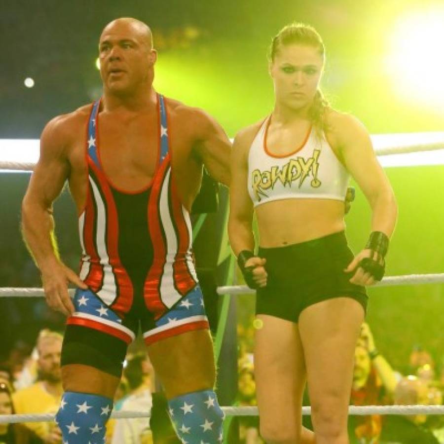 ¡Asombró y enamoró! El espectacular debut de Ronda Rousey en la WWE