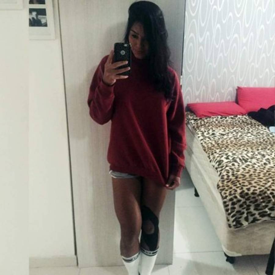 ¡EXPLOSIVA! La futbolista del Santos de Brasil con cuerpo de súper modelo