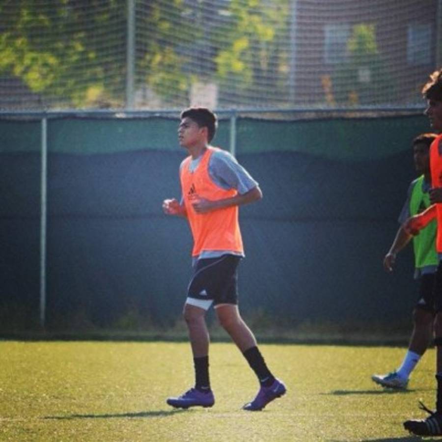 La bella Ariana Herchi se enamora de joven jugador hondureño