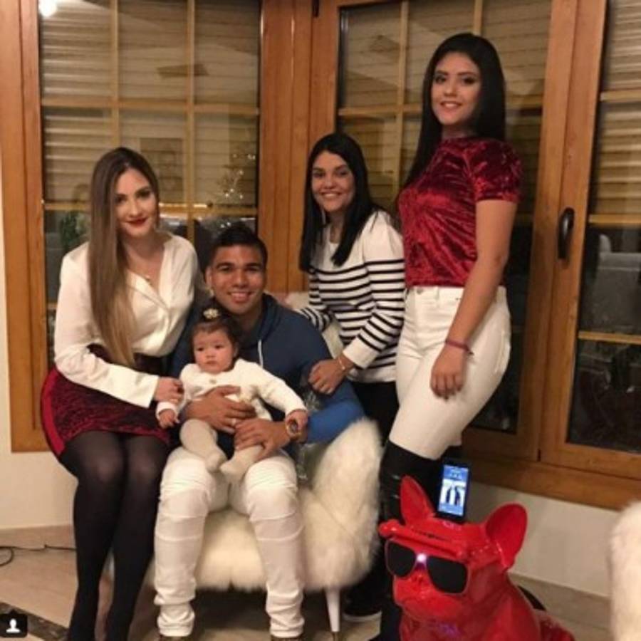 IMPERDIBLE: Así recibieron el año 2017 las máximas estrellas del fútbol