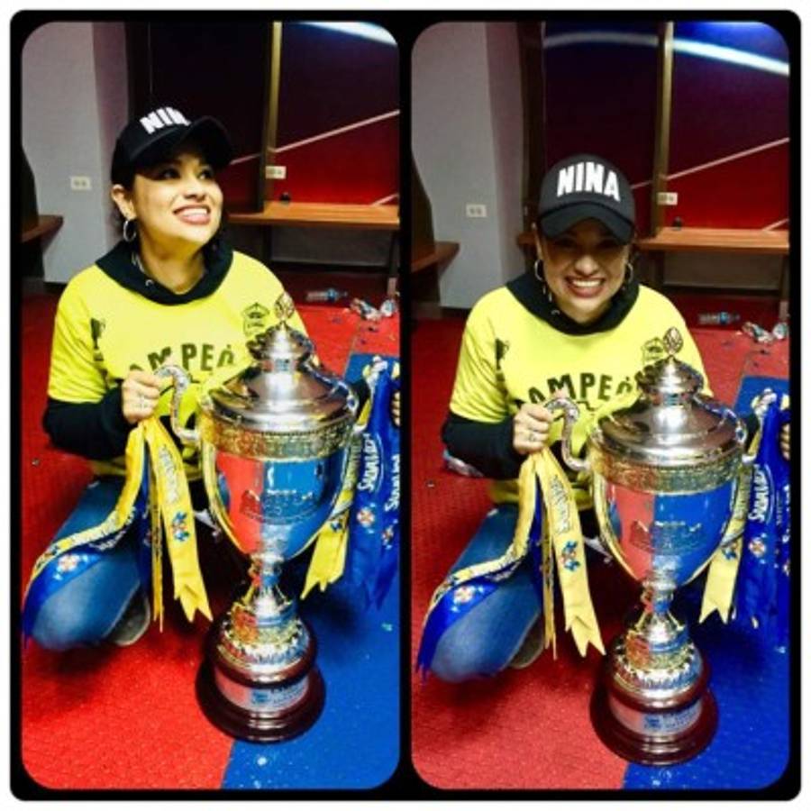 FOTOS: Así festejaron la Copa 12 las guapas aficionadas de Real España