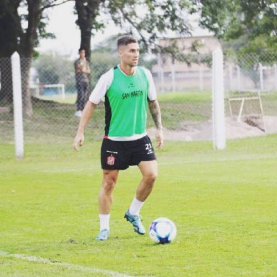 Esteban Espíndola, el argentino que cautivará a las aficionadas de Olimpia